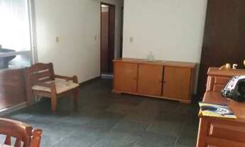 Imagem: Apartamento de dois quartos, na quadra da