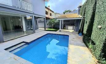 Imagem 1: Casa de condomínio para venda com 300 metros quadrados com 4 quartos