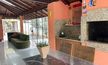 Imagem: Casa com 9 dormitórios à venda, 360 m²