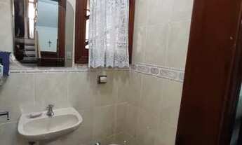 Imagem 5: Casa de condomínio sobrado para aluguel e venda possui 138 metros quadrados com 3 quartos