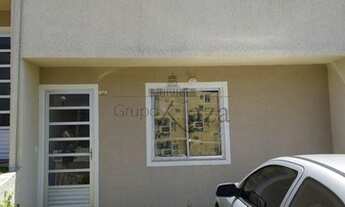 Imagem: Casa de condomínio para aluguel e venda