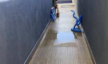 Imagem 7: Casa contemporânea contendo duas suítes e bela área gourmet e piscina