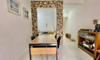 Imagem 2: Perto da praia - Apartamento reformado com 2 dormitórios - Pitangueiras - Guarujá/SP