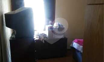 Imagem 3: 3 Imóveis à venda, dois assobradados e uma edícula