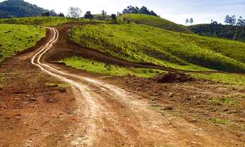 Imagem 4: Terreno para venda possui 1000 metros quadrados em Centro - Igaratá - SP