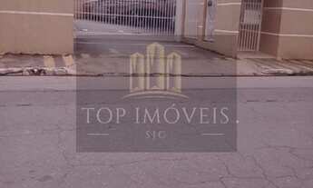 Imagem 2: Oportunidade - Apartamento com 2 quartos e o maior quintal do condomínio à venda