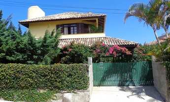 Imagem 3: Excelente casa com vista para o mar à venda no Santinho, em Florianópolis.<br><br