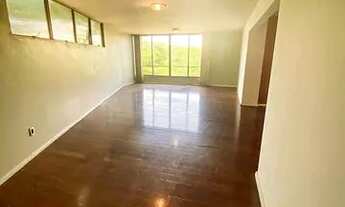 Imagem 3: Excelente, para locação ao lado Shopping Leblon, com vista mar