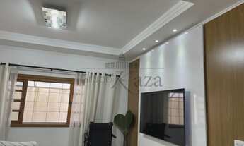 Imagem 6: Casa - 3 dormitórios - Terras de Santa Helena - 250m² - Mobiliada e planejada