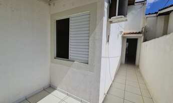 Imagem 2: Casa de condomínio térrea para venda com 67 metros quadrados com 3 quartos