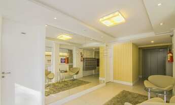 Imagem 2: PORTO ALEGRE - Apartamento Padrão - Petrópolis