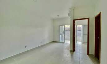 Imagem 2: Apartamento na Praia das Toninhas, Ubatuba: Conforto, Lazer e Tranquilidade em um Dormitór