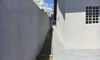 Imagem 4: Casa para Venda em Goiânia, Res. Moinho dos Ventos, 3 dormitórios, 2 suítes, 3 banheiros