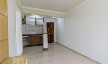 Imagem 4: Apartamento para Aluguel - Prado Velho, 1 Quarto, 55 m2