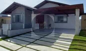 Imagem 2: Casa no condomínio Blue Garden a venda, com 3 suítes, piscina, finíssimo acabamento