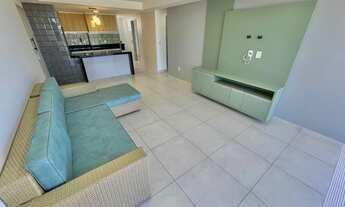 Imagem: Apartamento amplo e com vista para o mar