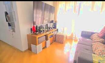 Imagem 2: Moradia Completa e Conveniente: Apartamento Pronto com 2 Dorms , Vaga e Varanda na Vila Em