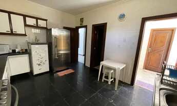 Imagem 6: Casa para venda possui 600 metros quadrados com 5 quartos