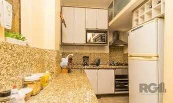 Imagem 4: Apartamento no Menino Deus térreo de 2 dormitórios e dependência