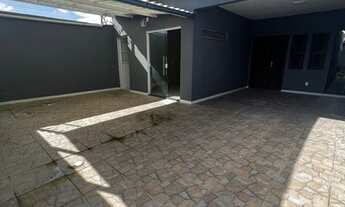 Imagem: Casa plana com 3 suítes no Jardim das Oliveiras