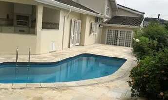 Imagem 2: Casa no Alphaville Zero Próxima de Ótimas Escolas - Oportunidade Real! - Confortável - Pró