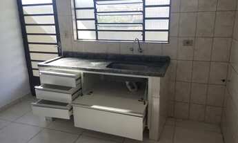 Imagem 2: Casa 2 Dormitórios e Garagem