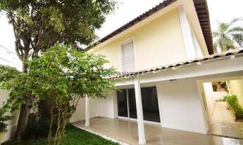 Imagem: Sobrado próximo do Aeroporto de Congonhas