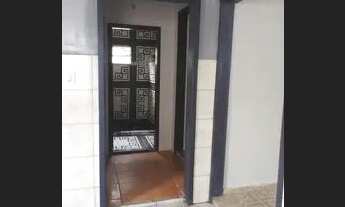 Imagem 7: Vendo casa fundos