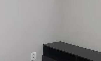 Imagem: Studio em condomínio feminino. Próx Ufsc