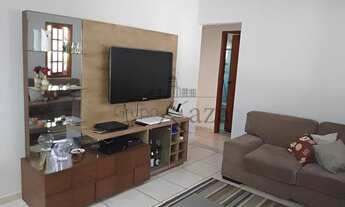 Imagem 2: Jacarei - Casa Padrão - Chacaras Santa Maria