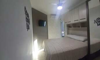 Imagem 4: Sobrado com 2 Dormitórios, 3 Banheiros, Sacada e Quintal em Condomínio no Tude Bastos