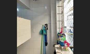 Imagem 5: Encruzilhada - Prédio 3 andares - 3º andar - 2 dormitórios, suíte - garagem demarcada