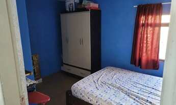 Imagem: Casa de fundo