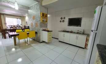 Imagem 7: Casa à Venda em Santo Antônio | 5 Quartos, 3 Suítes e 350m²