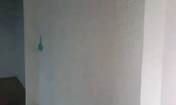 Imagem 4: Aluga-se um barracao leia o anuncio