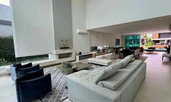 Imagem 2: Casa mobiliada beira lago c/ piscina e 05 suítes á venda no Condomínio Malibu Xangri-Lá! R