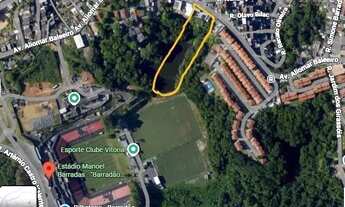 Imagem: Terreno com Conjunto de salas, com estacionamento