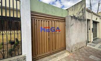 Imagem: Casa com 100m² com 02 Quartos no Bairro