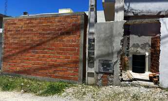 Imagem 2: Duas kit net padrão em fase de acabamento