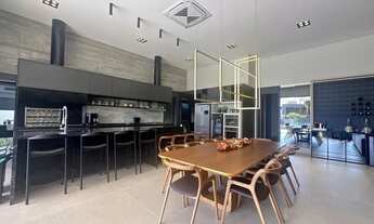 Imagem 7: Imóvel para venda possui 322 metros quadrados com 4 quartos em Centro - Porto Rico - PR