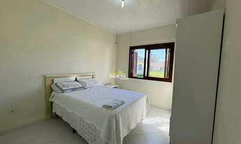 Imagem 7: Imóvel em excelente localização com piscina e próximo da praia