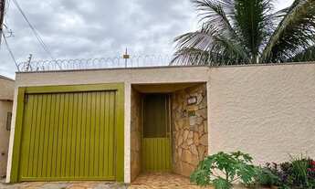 Imagem: Casa com 4 quartos com piscina na Giocondo