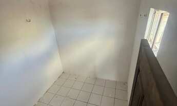 Imagem 5: Casa pequena com 2/4 pequenos, Cohatrac V