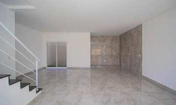 Imagem 3: Sobrado com terraço a venda no Hauer/Boqueirão