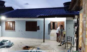 Imagem 4: Venda de linda casa com piscina, próximo ao mar