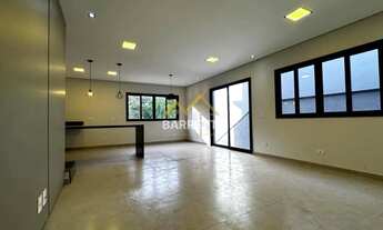 Imagem 4: Casa à venda no Reserva das Paineiras com 233m², 3 suítes, 5 banheiros, quintal e 4 vagas