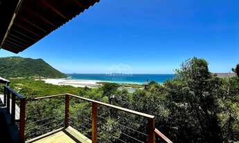 Imagem 5: Casas em condomínio de alto padrão na praia do Siriú