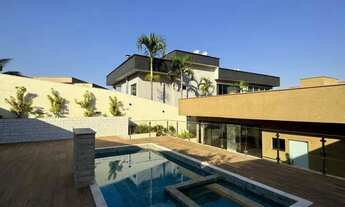 Imagem: Casa Alto Padrão no Cond. Do Lago com 4