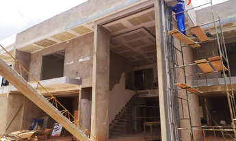 Imagem 2: Casas Alto Padrão em Arniquera com 4 Suítes! Condomínio Fechado!