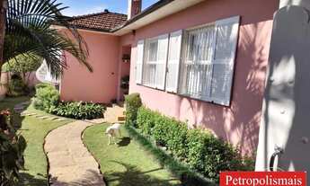 Imagem 2: Marcio Santos-PETROPOLISMAIS- VENDE- Casa com 3 quartos + suíte independente